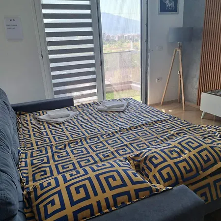 Apartment Moki *